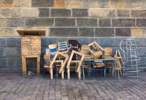 Garage clearance service in Mortlake organizing items